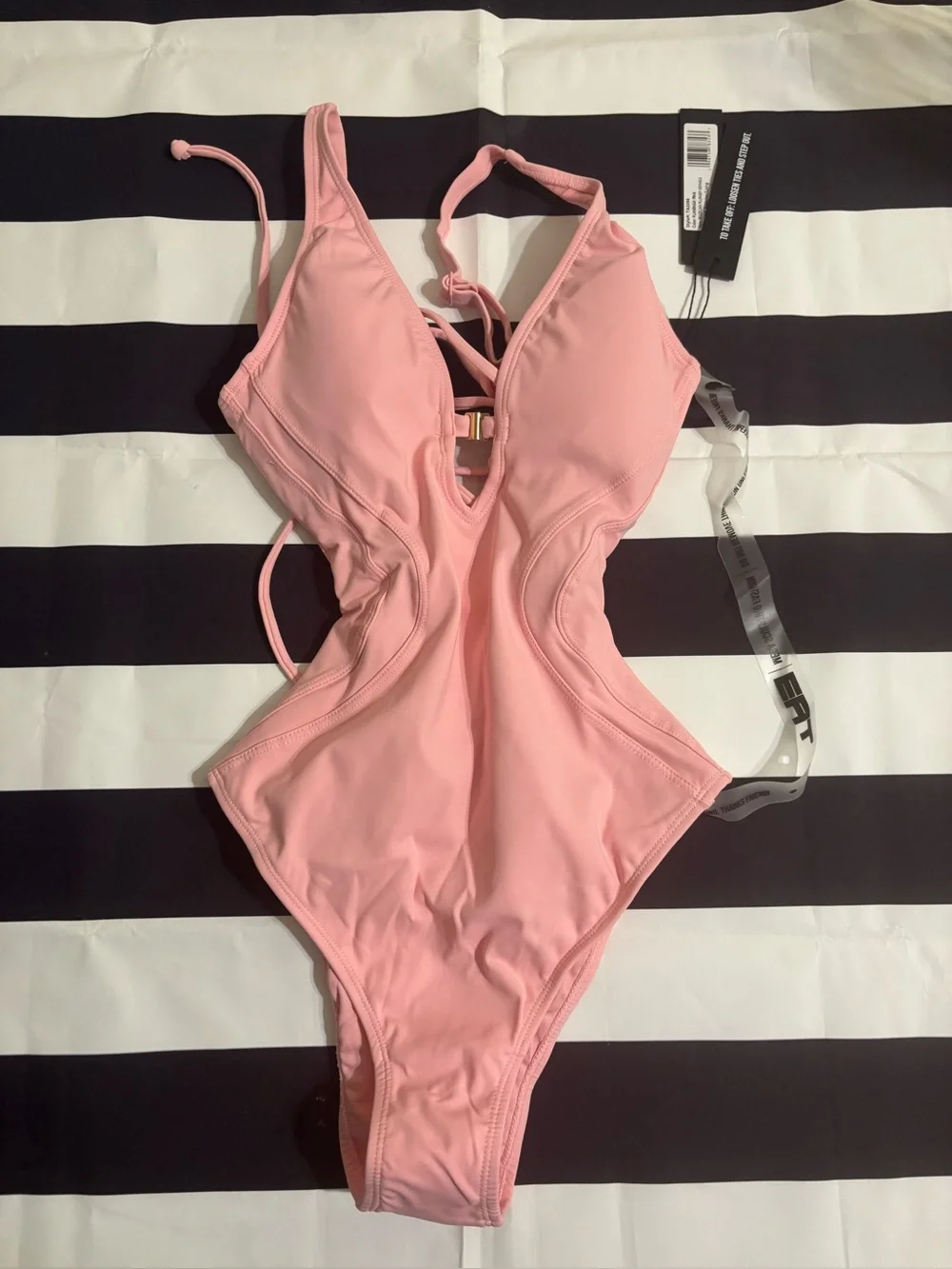 BNWT TA3 Brazilian Plungey Keyhole Shape Wear One Piece Swimsuit XXS Regular